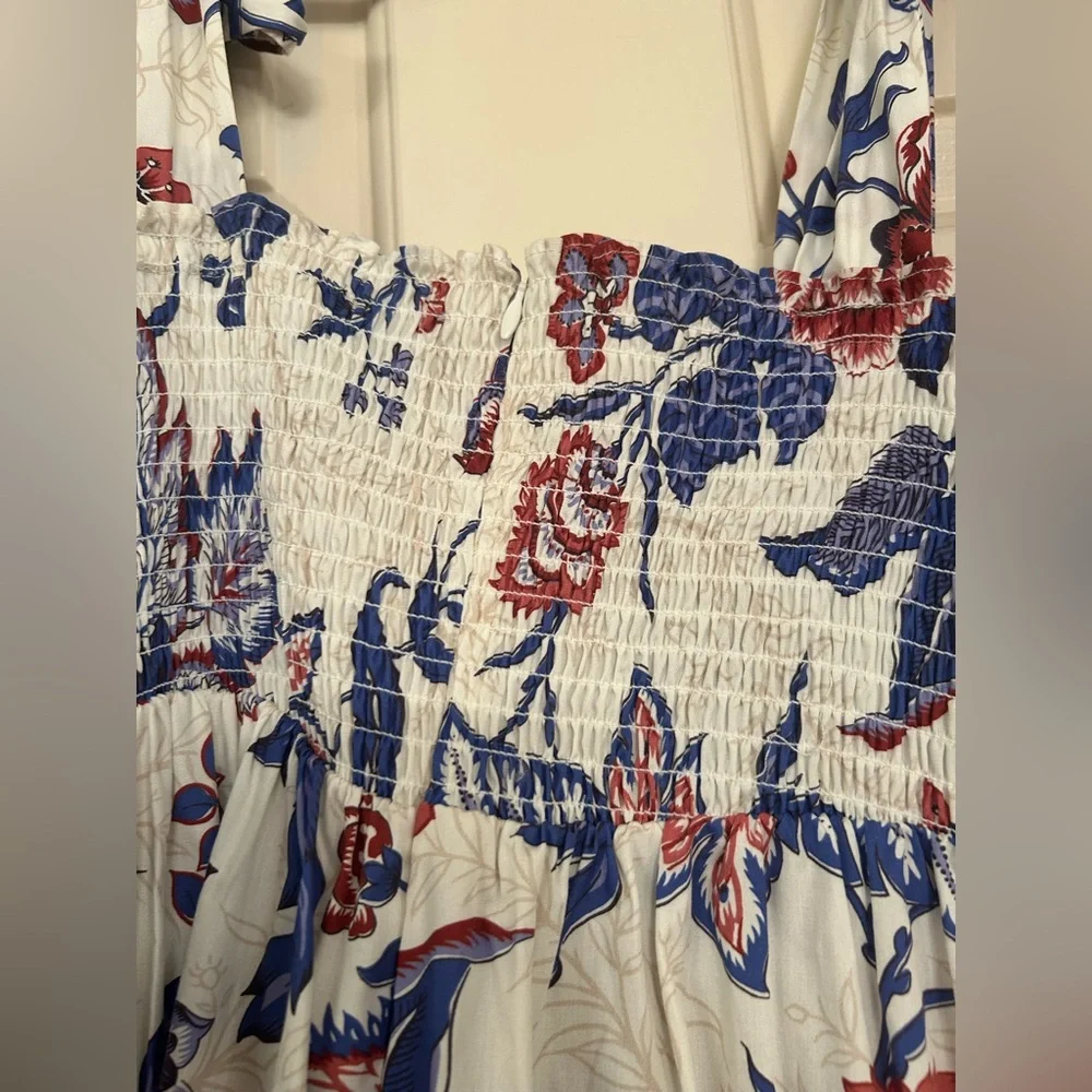 NWT Tuckernuck Cream Heirloom Floral Cameron Dress Medium - Picture 8 of 8
